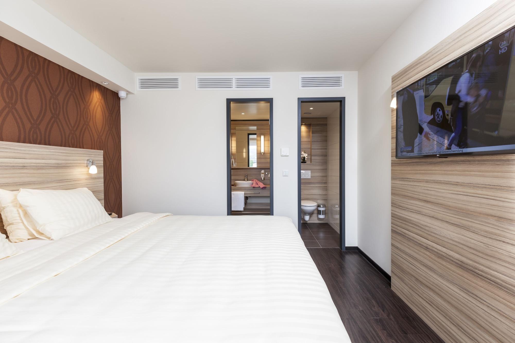 Staycity Aparthotels Heidelberg Exterior photo