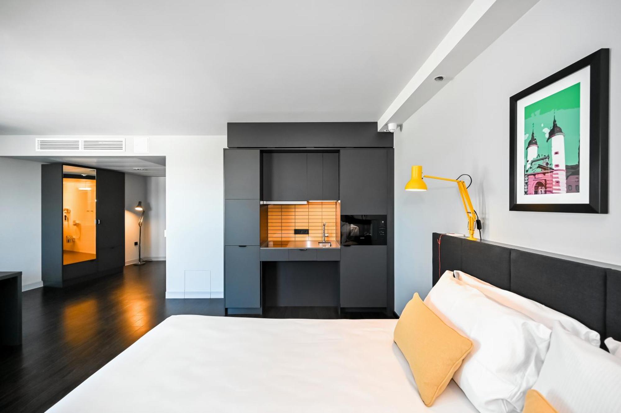 Staycity Aparthotels Heidelberg Exterior photo