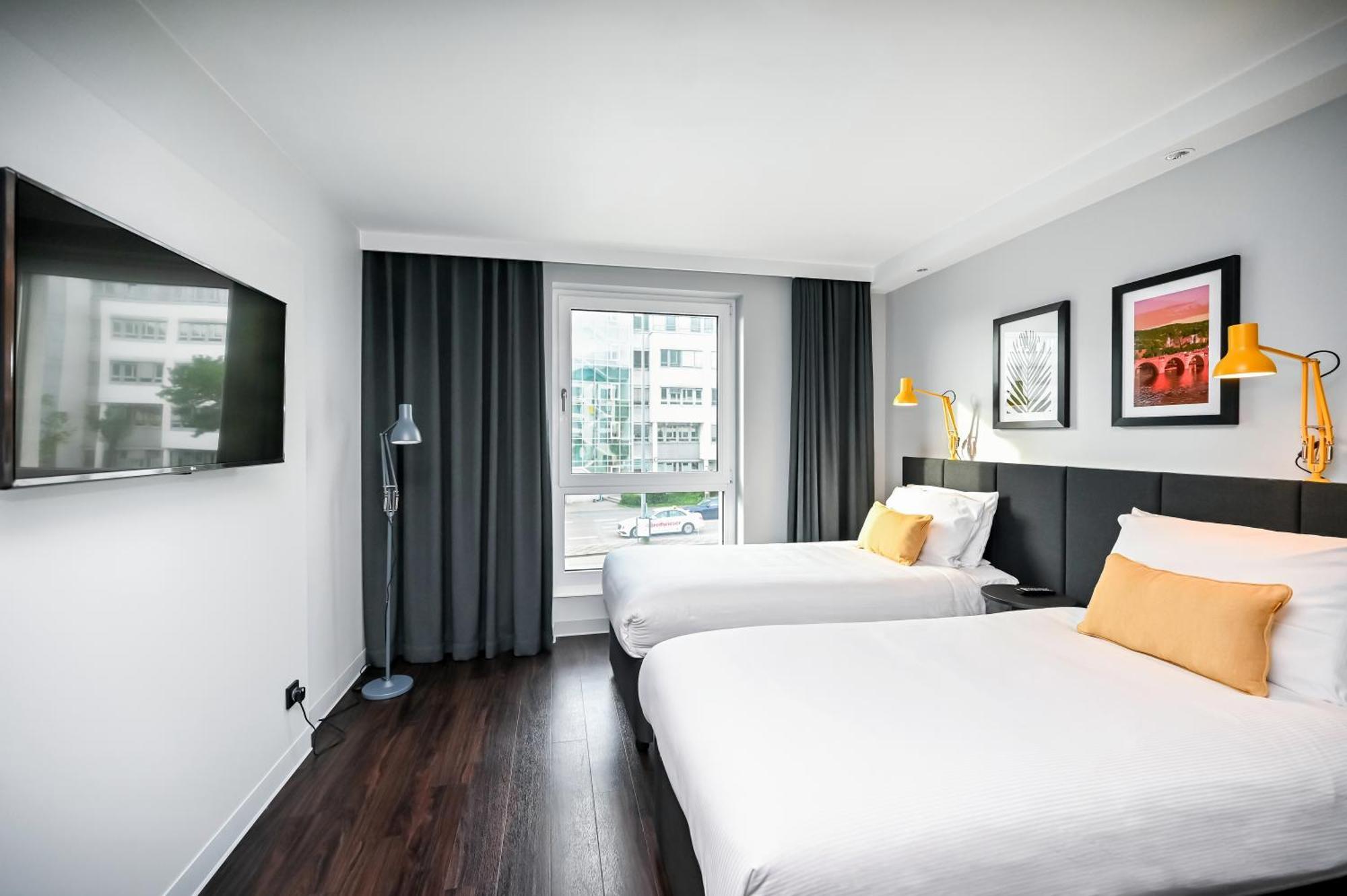 Staycity Aparthotels Heidelberg Exterior photo