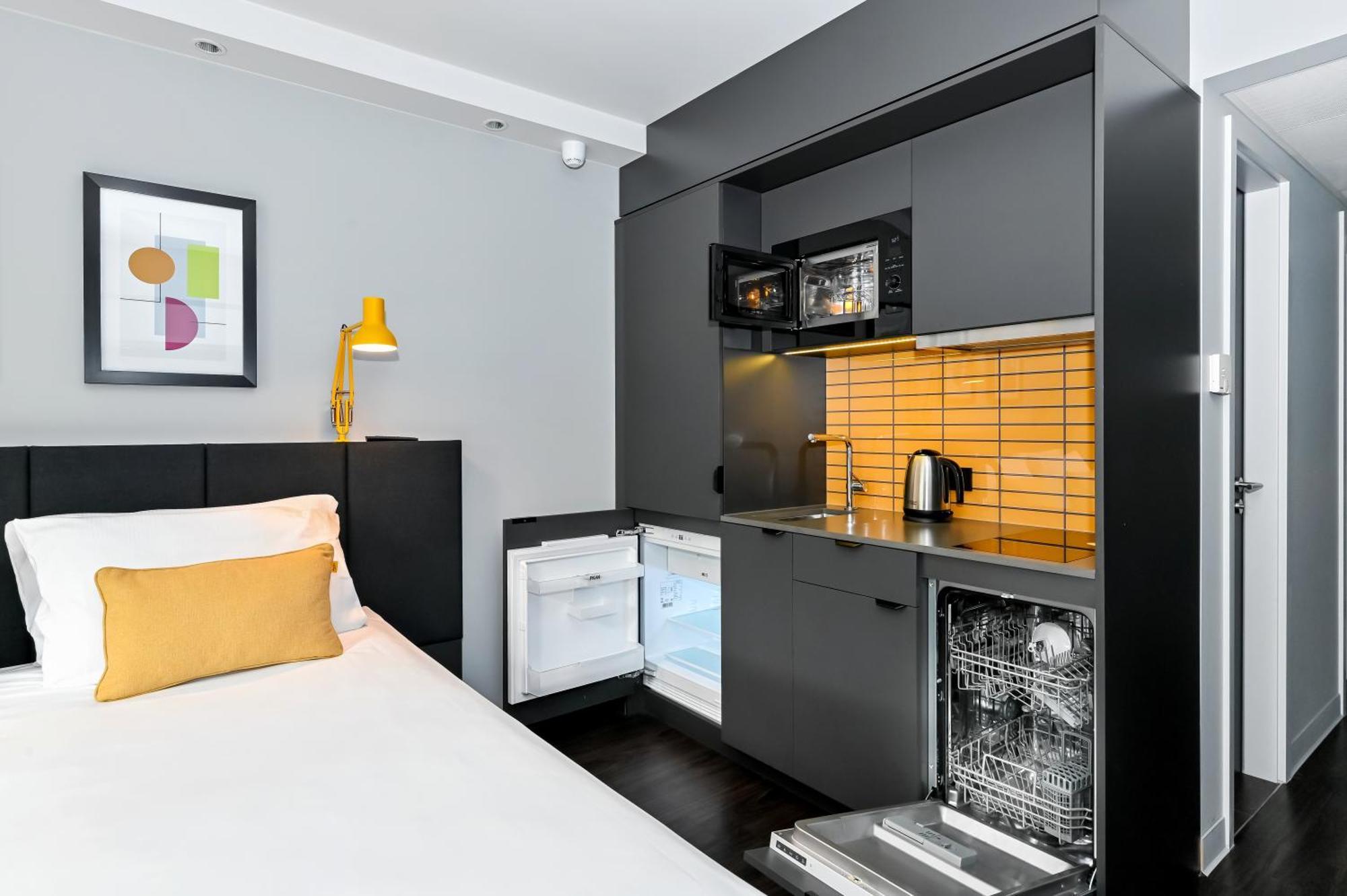Staycity Aparthotels Heidelberg Exterior photo